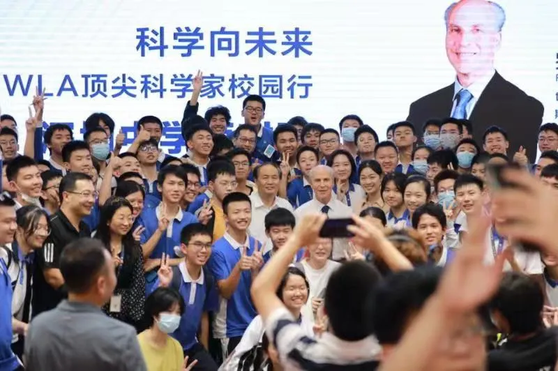 朱华伟|深圳中学:以“科教融合”提升学校科学教育水平 —教育在线